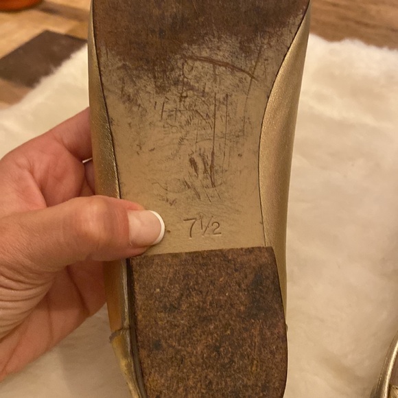 Chanel  Authentic flat size 7 1/2 unique ,some imperfections please check all 📷 - Picture 3 of 9